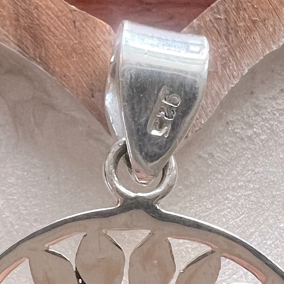 Beautiful 925 Sterling Silver and Pink Opal Pendant, NWOT - Picture 3 of 4